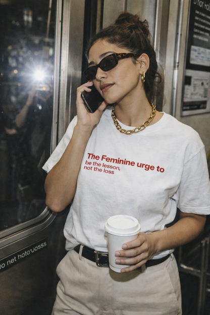 MOODY Unisex Basic T-Shirt