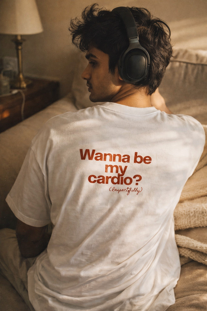 MOODY Unisex Basic T-Shirt