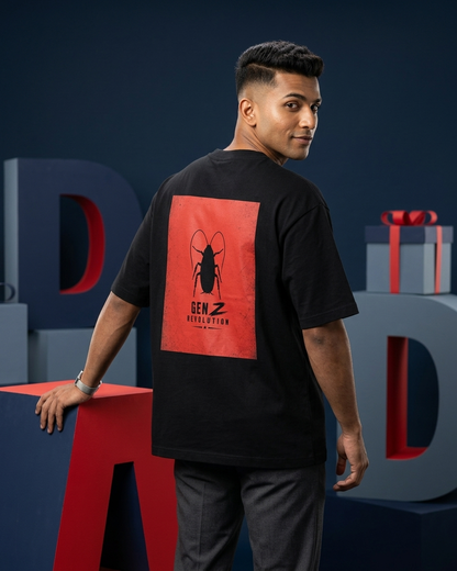 COCKROACH REVOLUTION Unisex Oversized T-Shirt